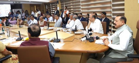 ओमिक्रॉन के लिए पहली स्वदेशी बूस्टर वैक्सीन  लॉन्च : GEMCOVAC-OM