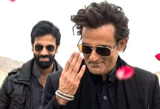 Akshay khanna now in trending