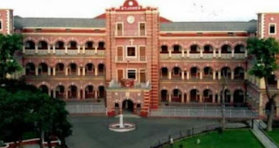 St Johns High School