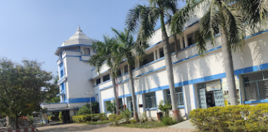 G. S. College of Commerce & Economics